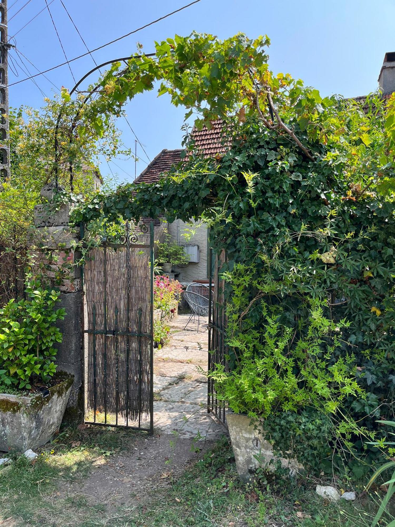 Charmante Maison De Village Senaillac-Lauzes Exterior photo
